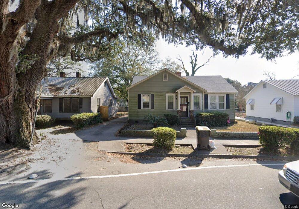 111 W 52nd St, Savannah, GA 31405 - photo 1