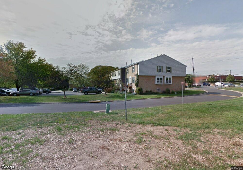 511 W Diamond Ave, Gaithersburg, MD 20877 - photo 1