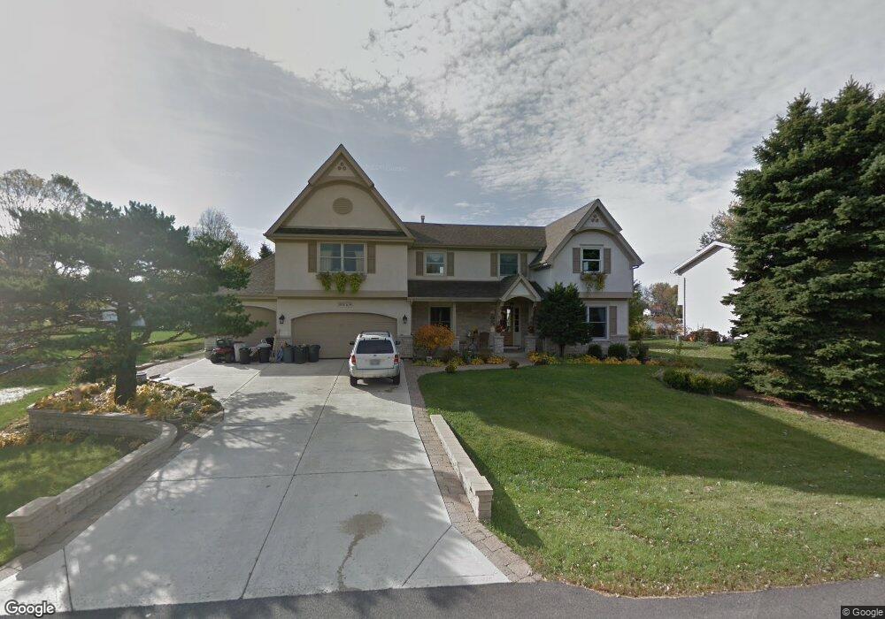 29W109 Spring Lake Dr, Naperville, IL 60564 - photo 1