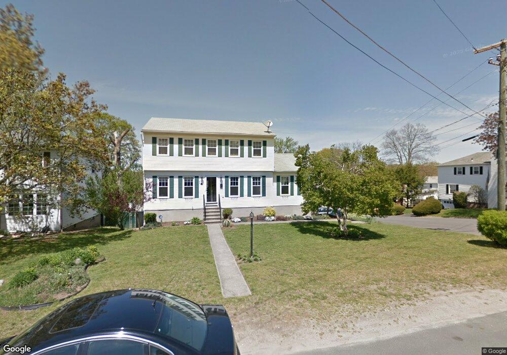 180 Avalon Cir, Waterbury, CT 06710 - photo 1