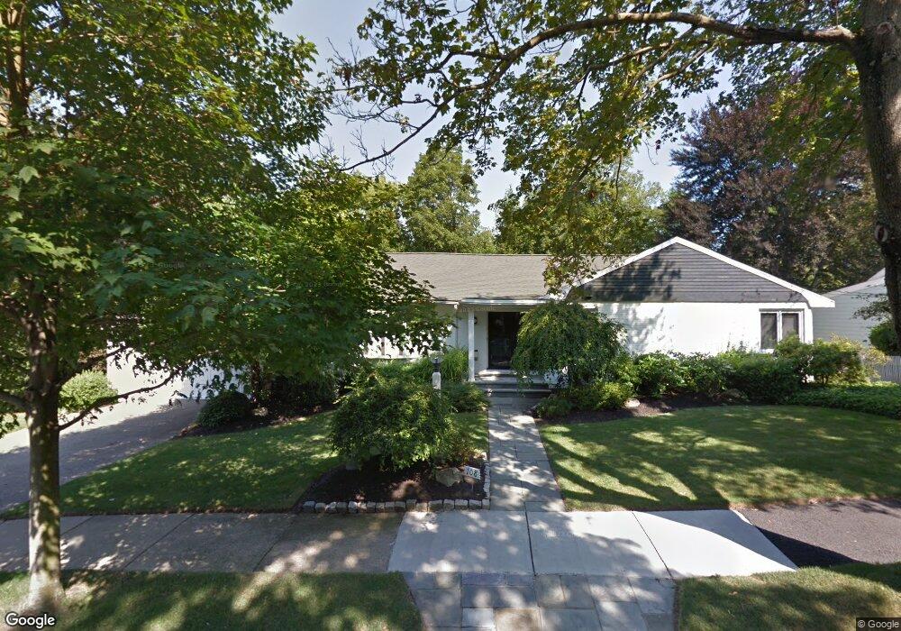 108 Rosalie Rd unit 2, Newton Center, MA 02459 - photo 1