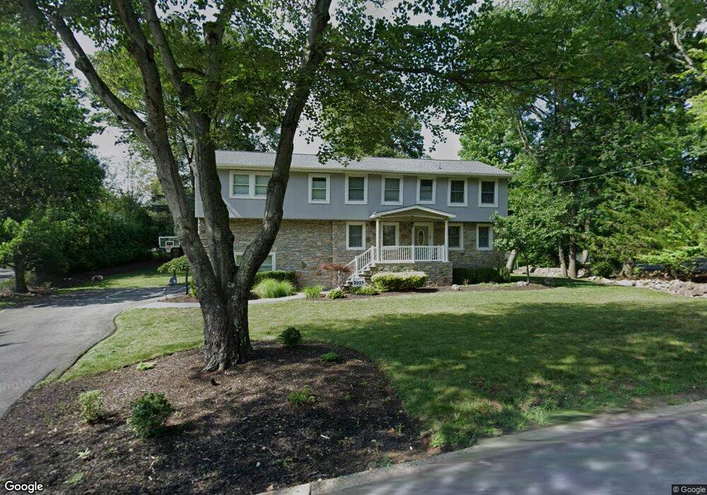 556 Whitenack Rd, Rivervale, NJ 07675 - photo 1