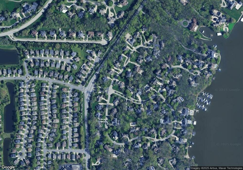 10306 Treeline Ct, Fishers, IN 46037 - photo 1