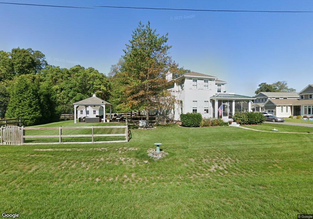 5 12th St, Colonial Beach, VA 22443 - photo 1