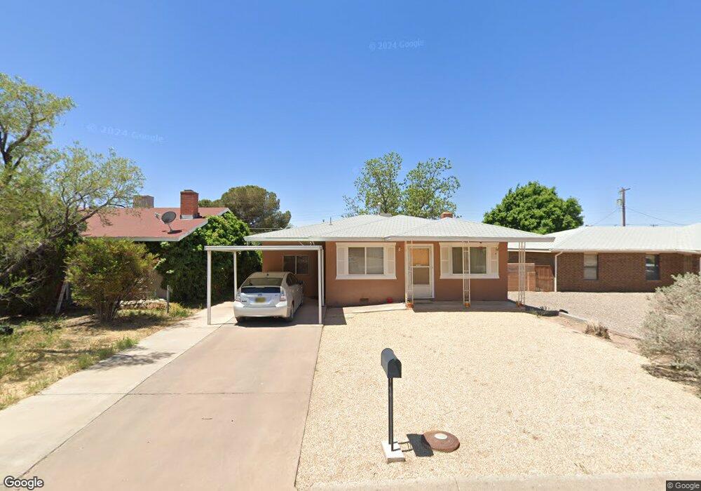 807 Monroe Ave, Alamogordo, NM 88310 - photo 1