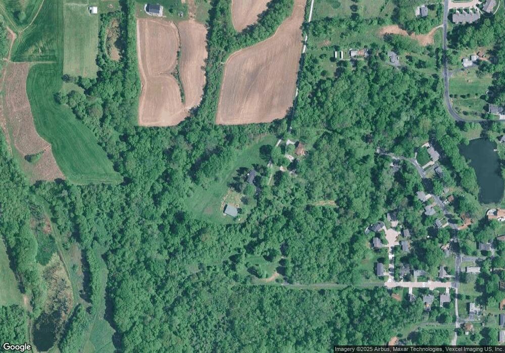 5880 Sugar Loaf Rd, Collinsville, IL 62234 - photo 1