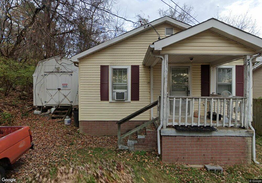42 Florida Ave, Johnson City, TN 37601 - photo 1