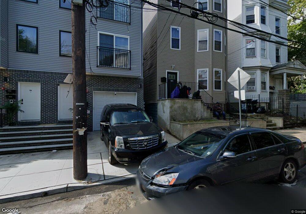 318 W Runyon St, Newark, NJ 07108 - photo 1