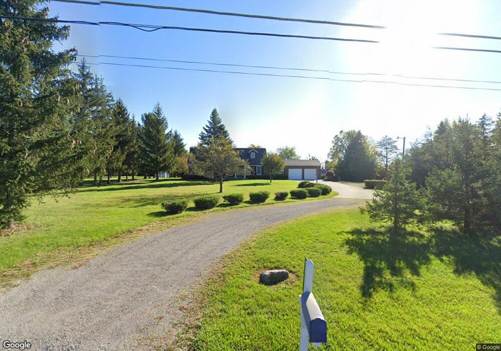 825 Perry Chapel Rd, Lima, OH 45804 - photo 1