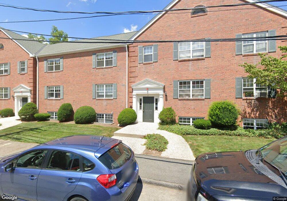 5 Wesley St unit 2, Newton, MA 02458 - photo 1