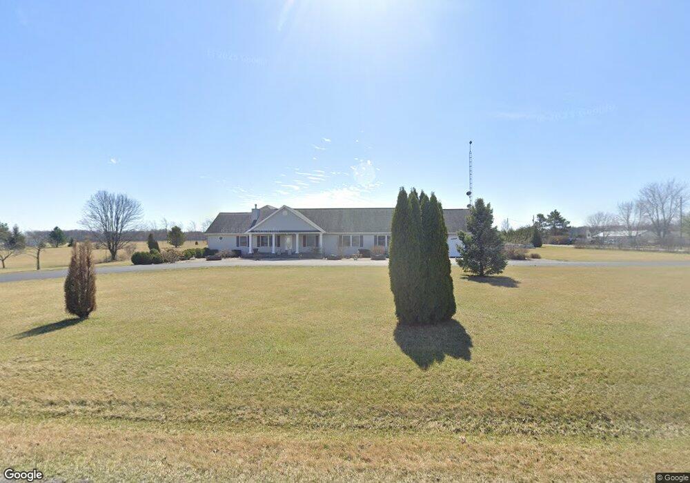 8230 Sugar Creek Rd, Lima, OH 45801 - photo 1