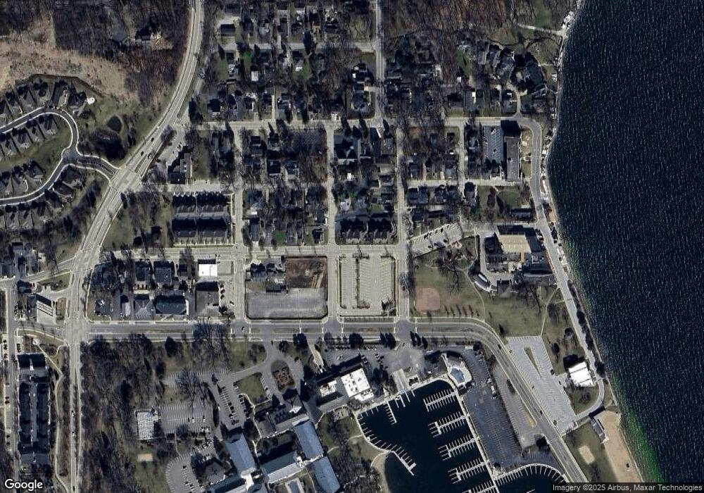 260 3rd Ave unit 1, Fontana, WI 53125 - photo 1