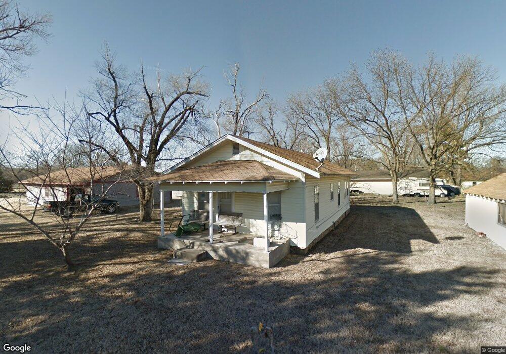 606 W Louise St, Henryetta, OK 74437 - photo 1