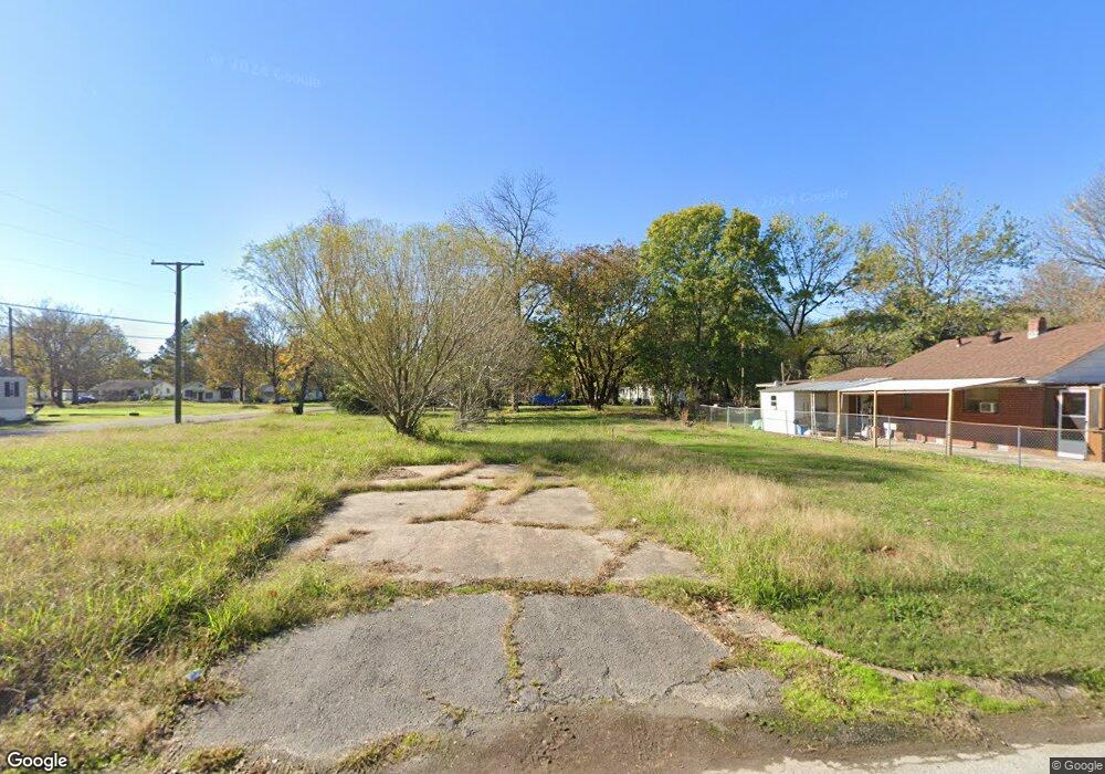 607 N Porter St, Stuttgart, AR 72160 - photo 1