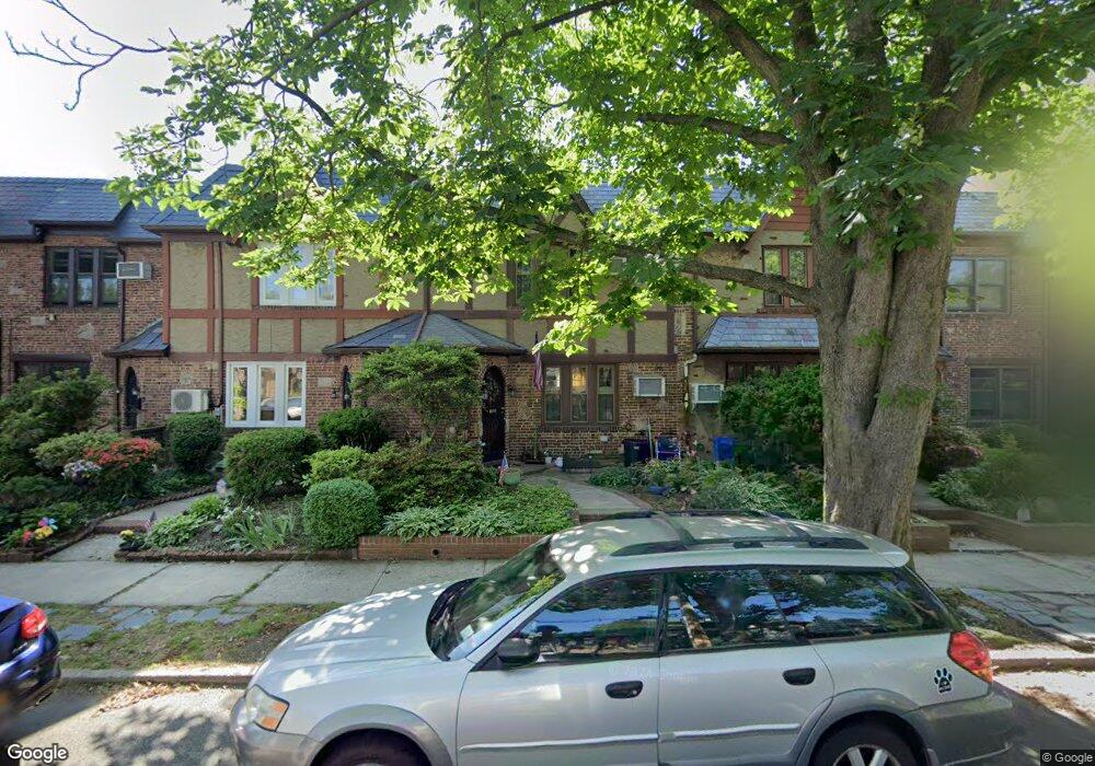 2924 167th St, Flushing, NY 11358 - photo 1