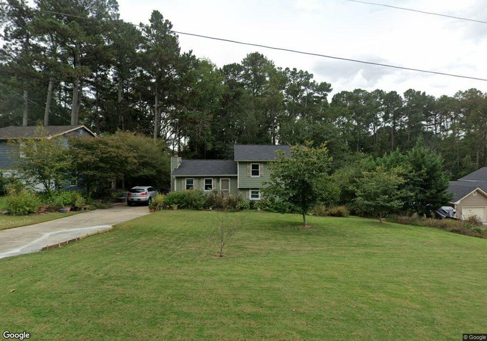 2132 Tropicana Dr, Suwanee, GA 30024 - photo 1