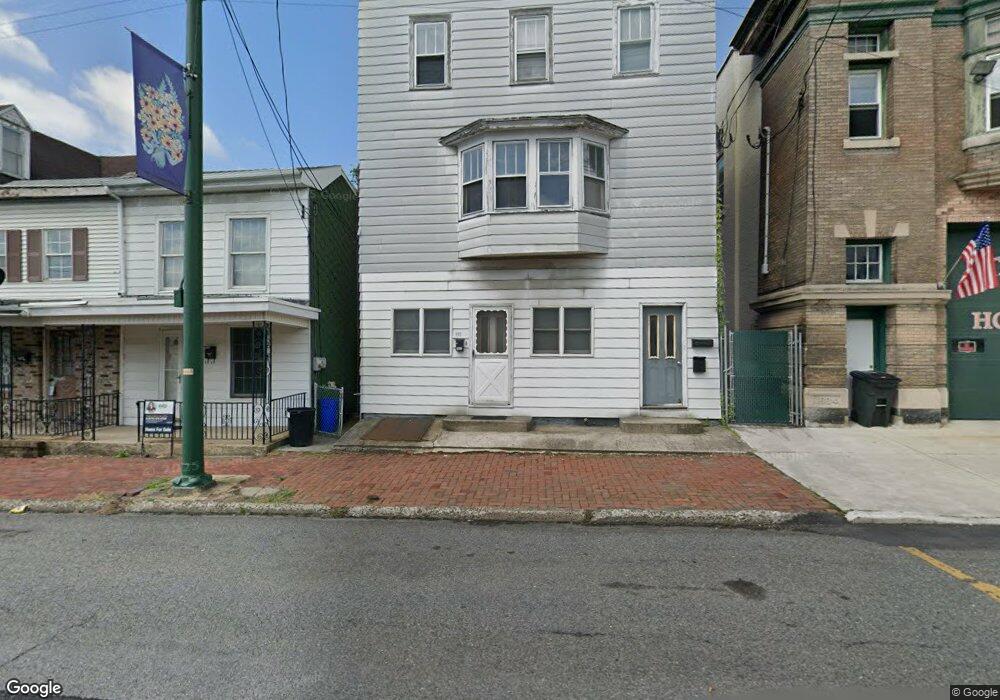 130 N 2nd St, Saint Clair, PA 17970 - photo 1