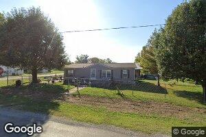 303 N Bush Ave, Hurst, IL 62949