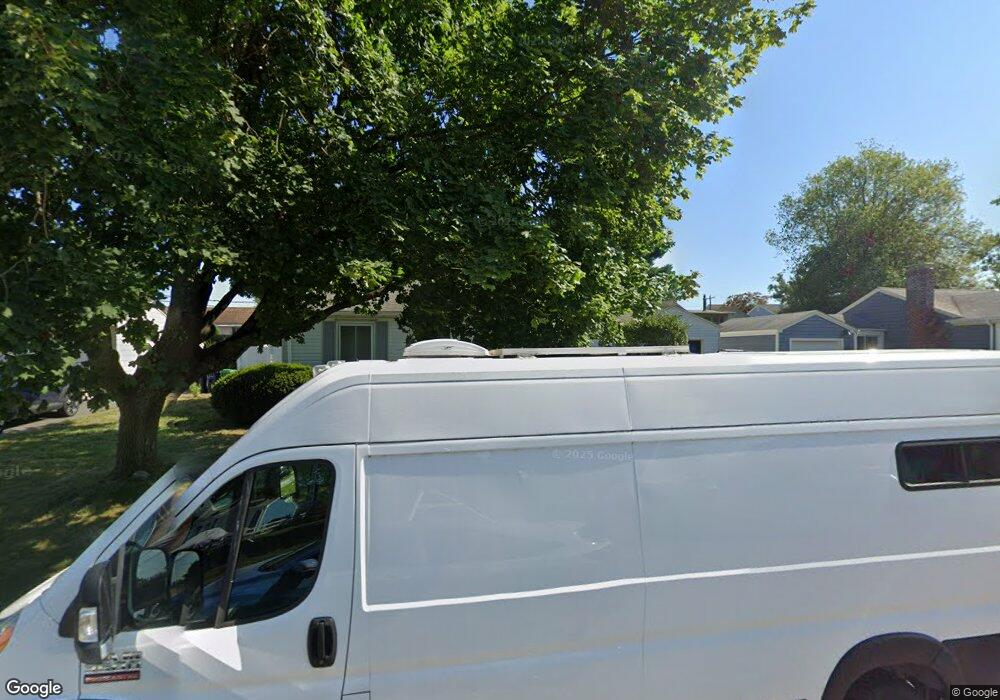 60 Commodore Ave, Warwick, RI 02888 - photo 1