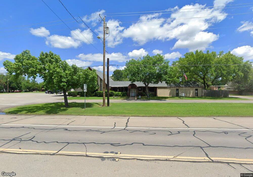 2022 N Center St, Bonham, TX 75418 - photo 1