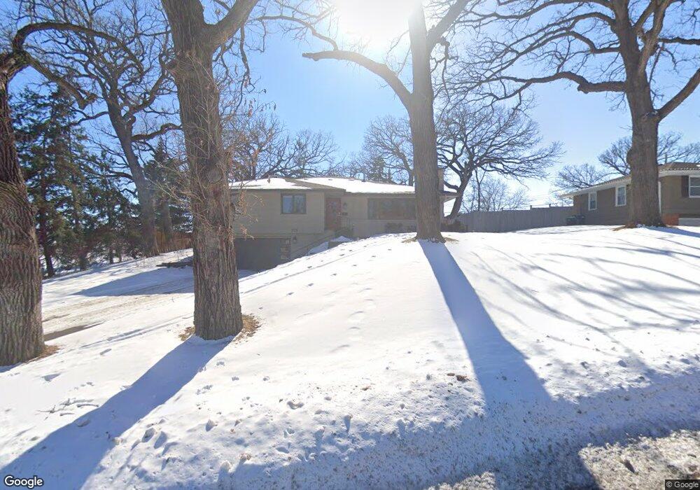 5129 Abercrombie Dr, Edina, MN 55439 - photo 1