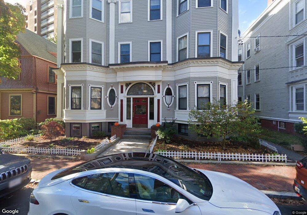 15 Trowbridge St, Cambridge, MA 02138 - photo 1