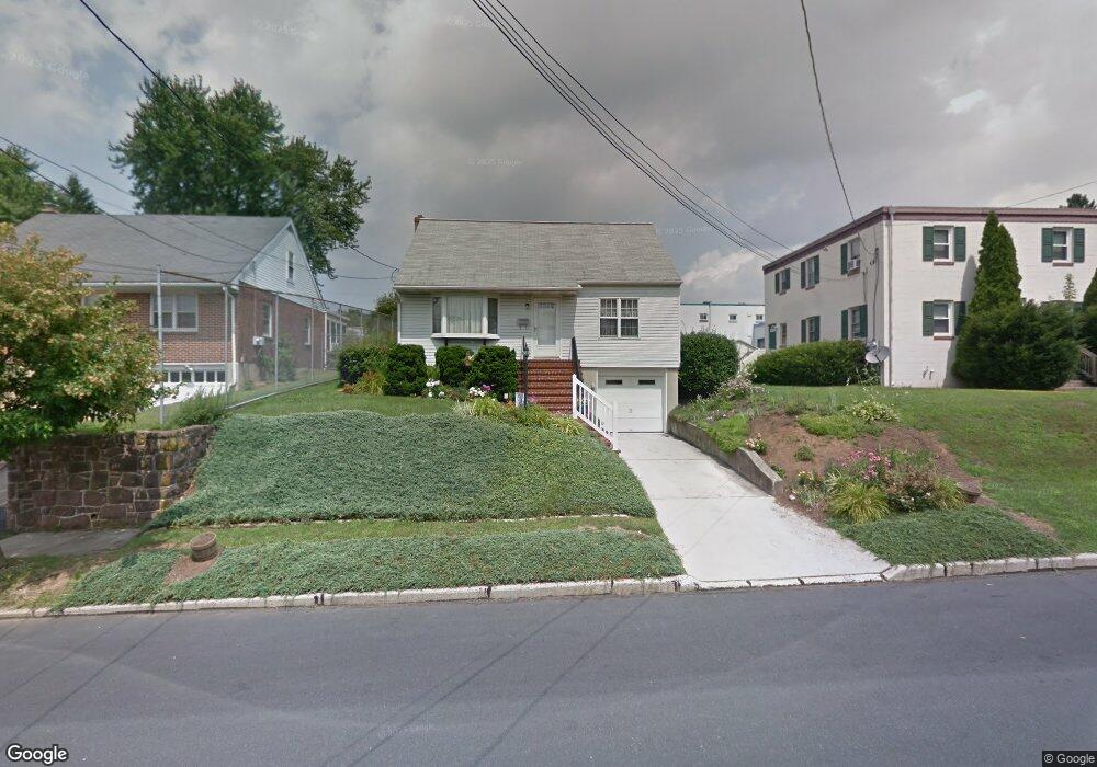 1243 E Caracas Ave, Hershey, PA 17033 - photo 1