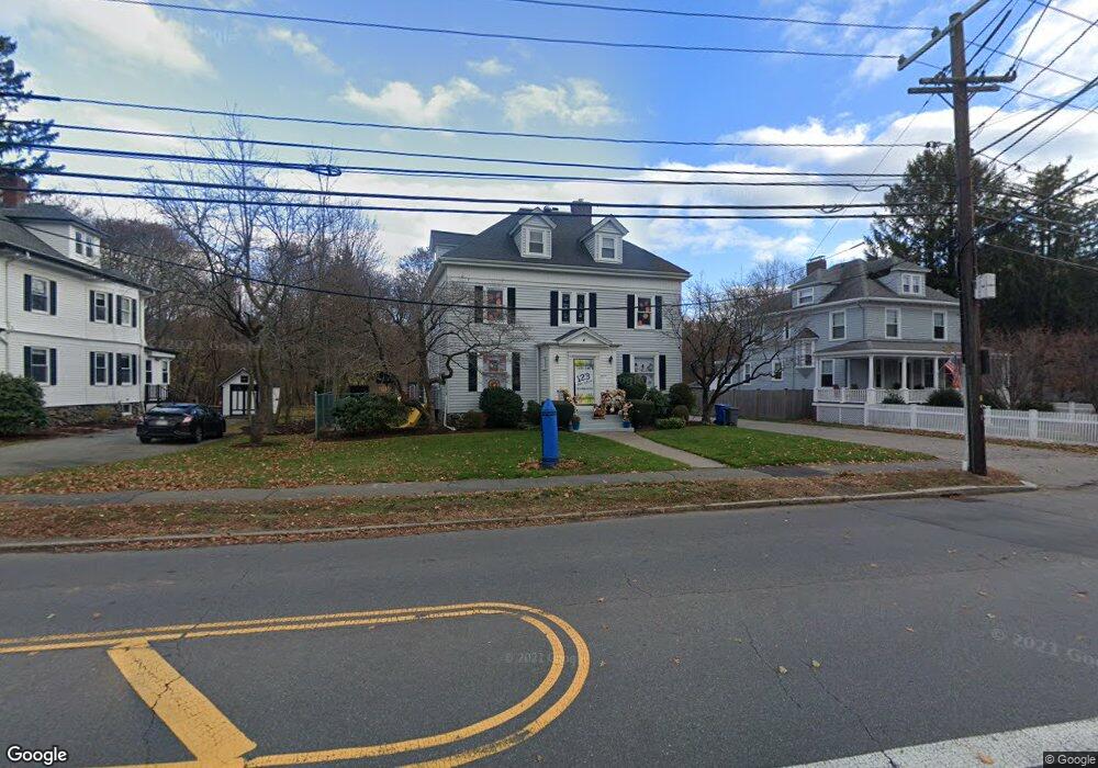 439 Lexington St, Waltham, MA 02452 - photo 1