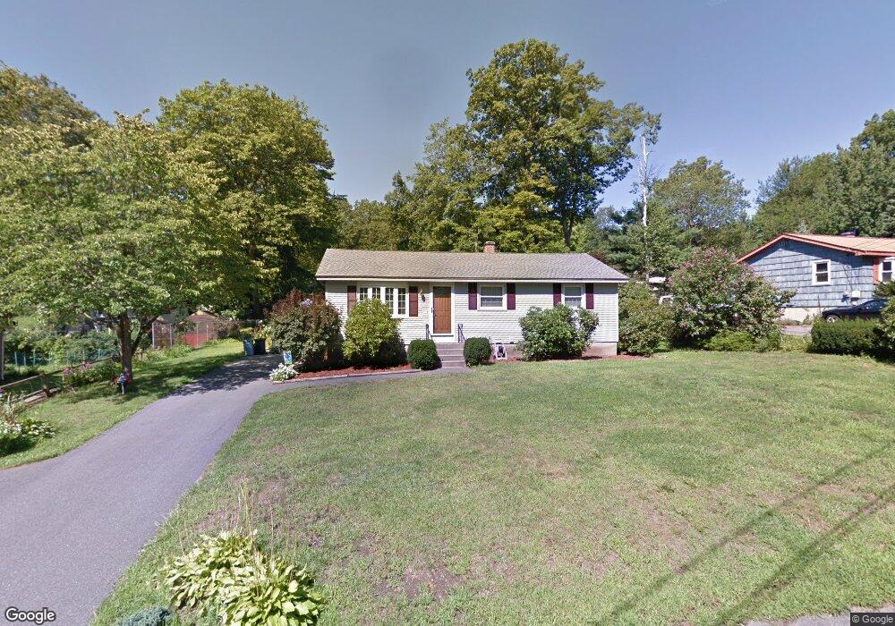 11 Cardiff Rd, Nashua, NH 03062 - photo 1