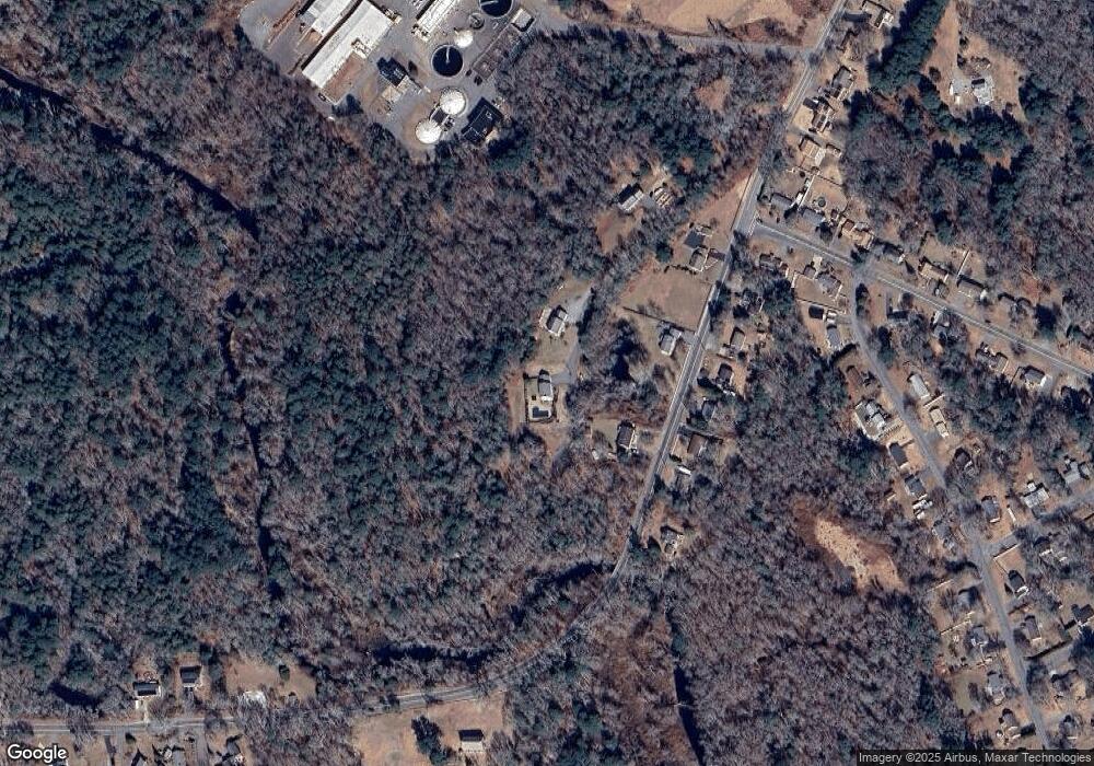 779 Russells Mills Rd, South Dartmouth, MA 02748 - photo 1