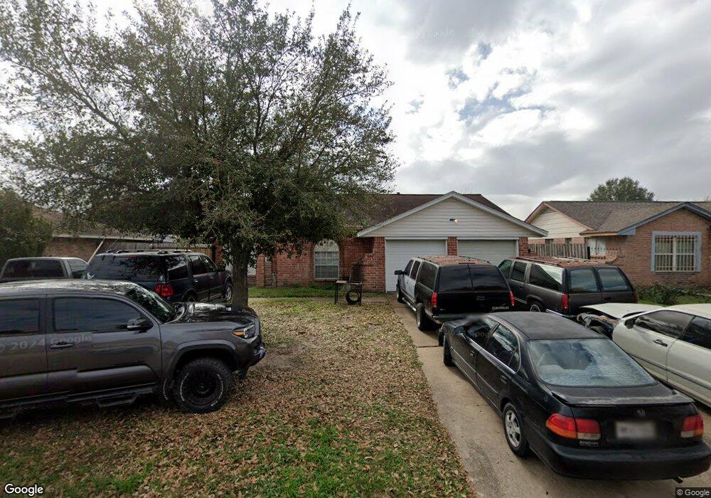 935 Point Blank Dr, Houston, TX 77038 - photo 1