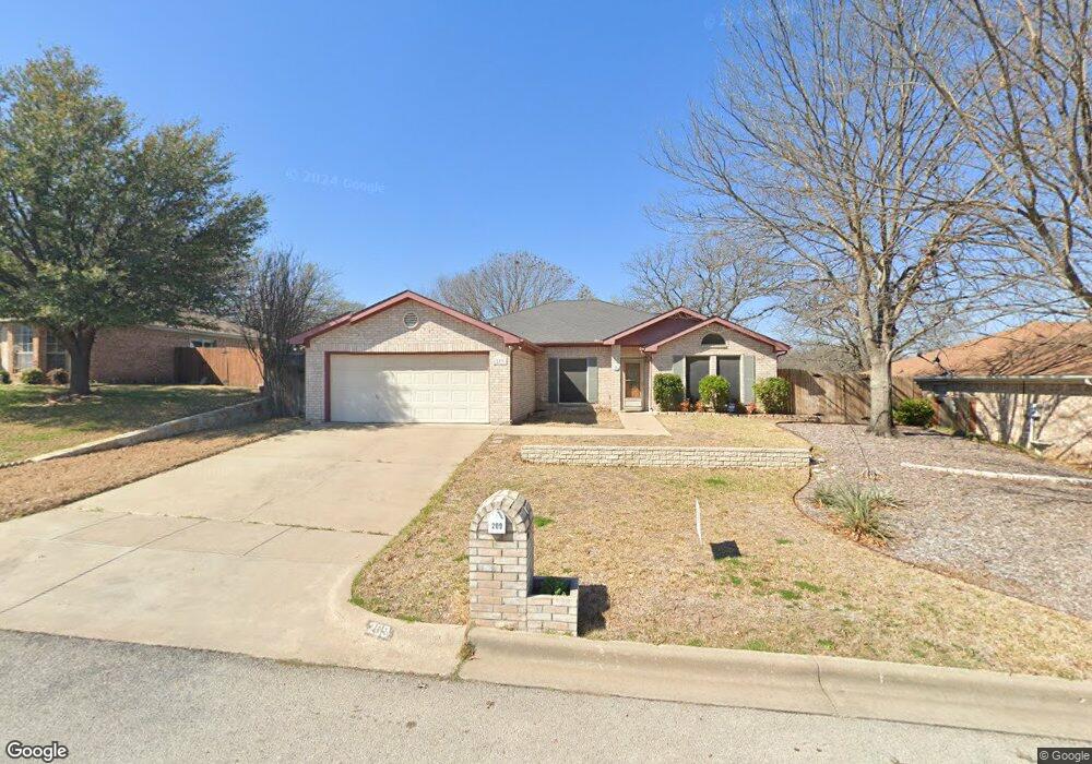 209 Lancelot Dr, Weatherford, TX 76086 - photo 1