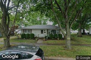 234 E Adams St, Greenview, IL 62642