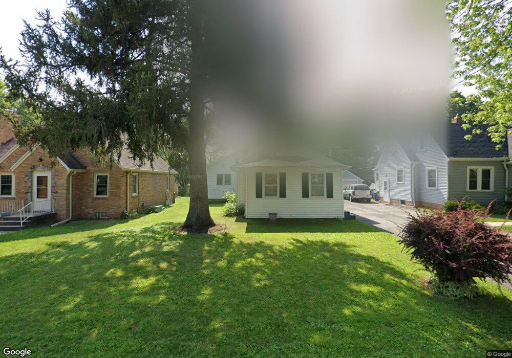 1007 26th St SE unit st SE, Cedar Rapids, IA 52403 - photo 1