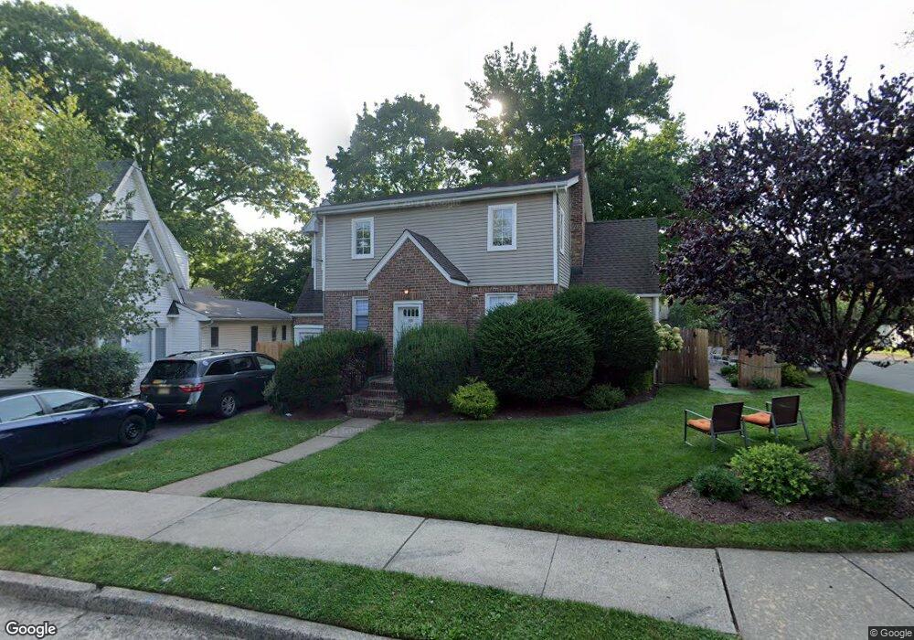 121 Wilbur Rd, Bergenfield, NJ 07621 - photo 1