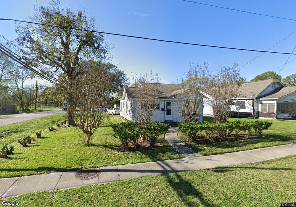 4001 Lavender St, Houston, TX 77026 - photo 1