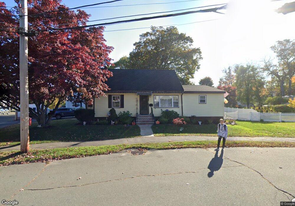 7 Kays Rd, Stoneham, MA 02180 - photo 1