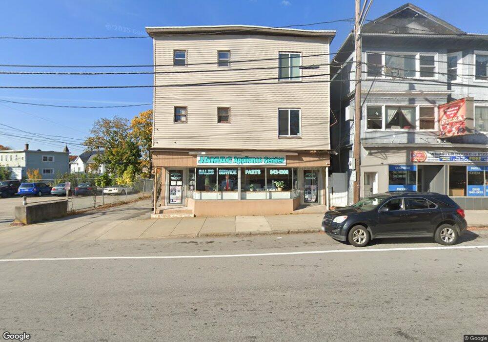 9R E Main St, Webster, MA 01570 - photo 1