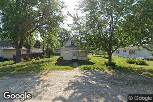 215 S Benton St, Tampico, IL 61283