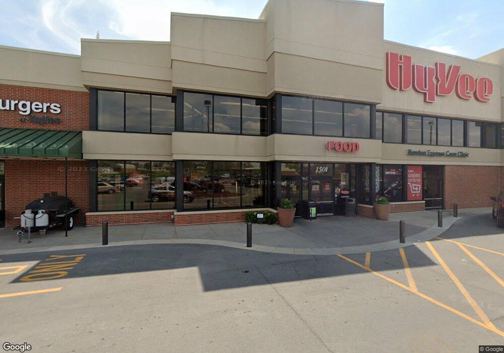 1501 1st Ave E, Newton, IA 50208 - photo 1