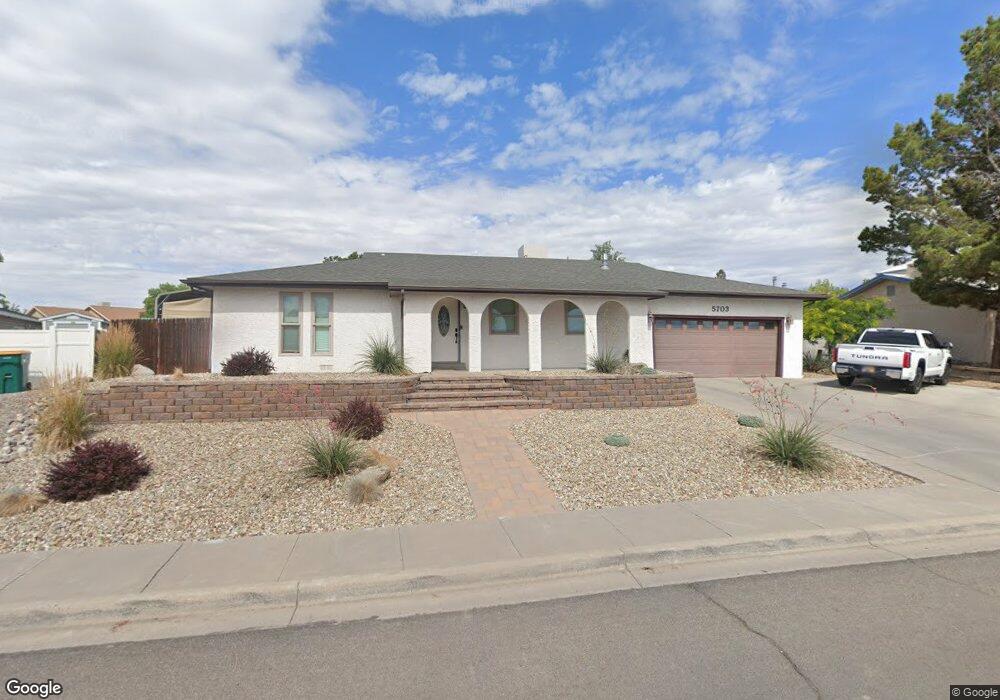 5703 Fawn Dr, Farmington, NM 87402 - photo 1