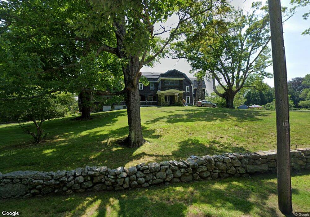 532 Post Rd, Wakefield, RI 02879 - photo 1