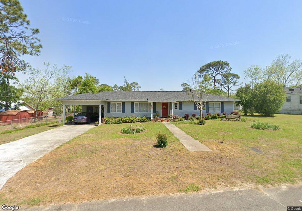 822 Grady Ave N, Douglas, GA 31533 - photo 1