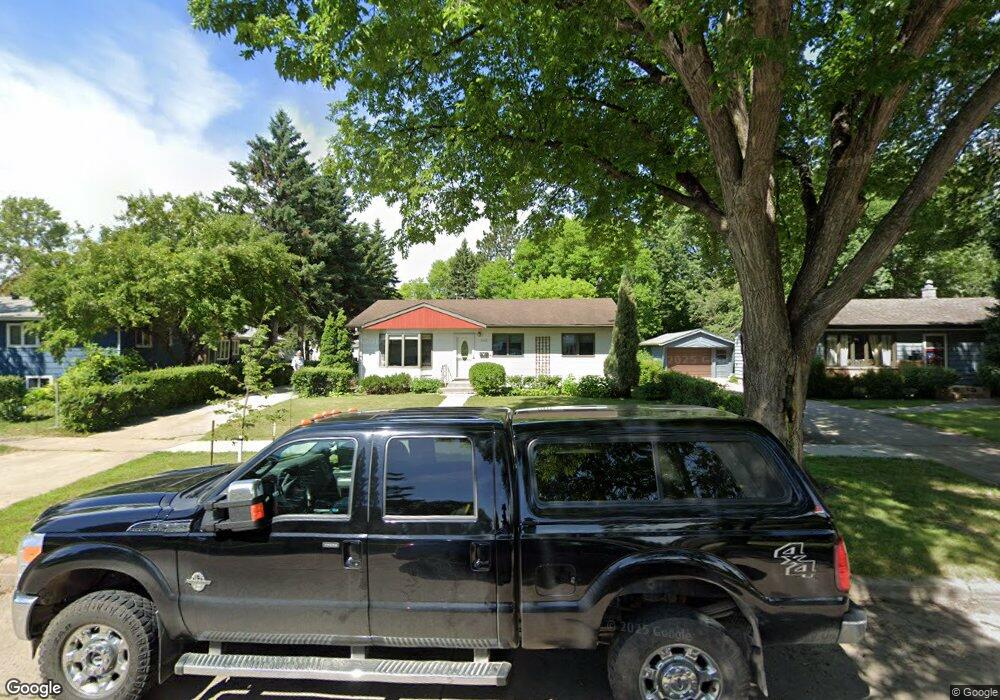 1917 15th St S, Fargo, ND 58103 - photo 1