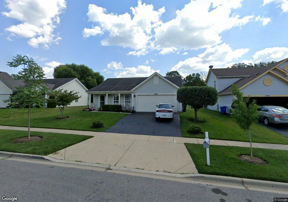 1852 Cambridge Dr, Carpentersville, IL 60110 - photo 1