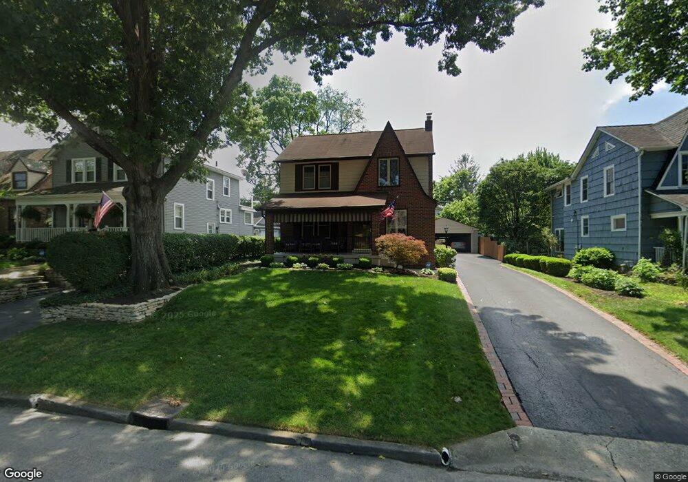 73 W Dunedin Rd, Columbus, OH 43214 - photo 1