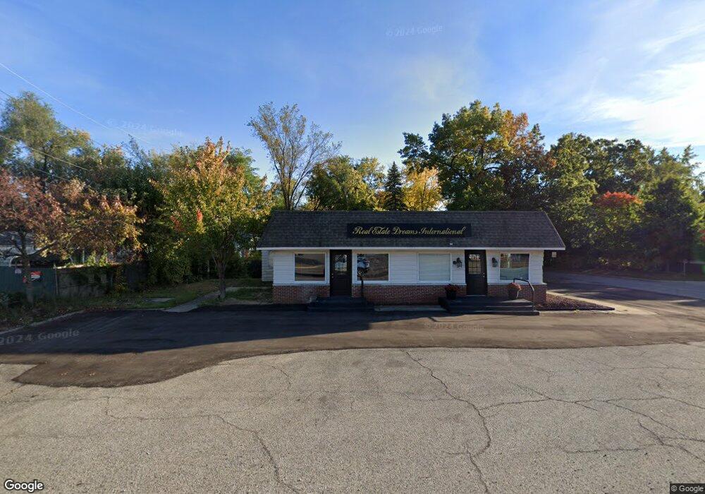 7231 Cooley Lake Rd, West Bloomfield, MI 48324 - photo 1