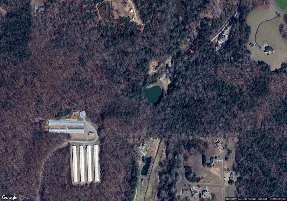 301 Howard Davis Dr, Ellijay, GA 30540 - photo 1