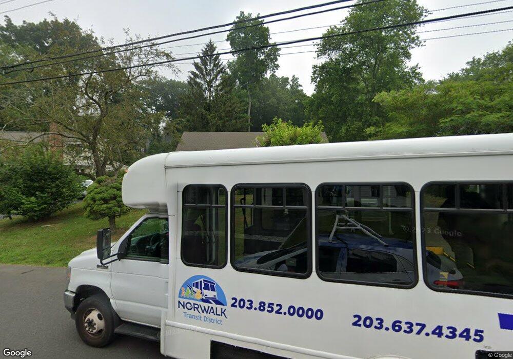 52 Edgerton St, Darien, CT 06820 - photo 1