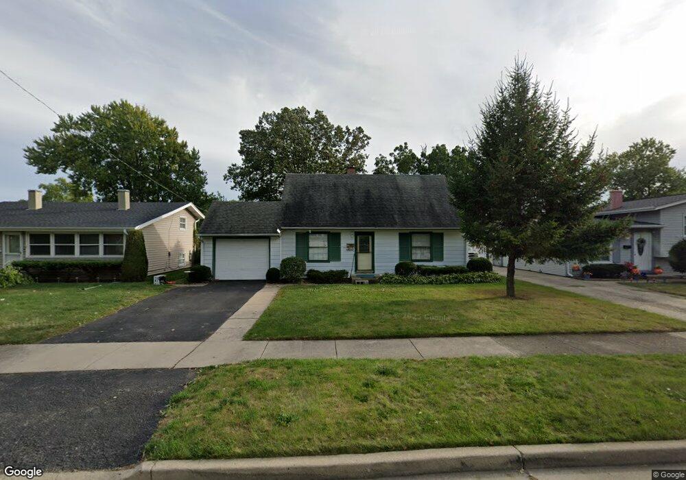 2101 Harding Ave, Waukegan, IL 60085 - photo 1